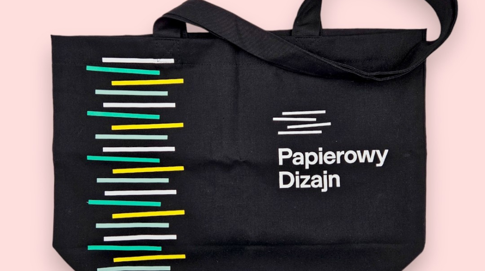 From Paper to Cotton: The Story of a Bag for Paper Design Enthusiasts